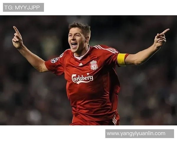 帅气足球球星风采大盘点：这些球员不仅技艺高超颜值也是顶级