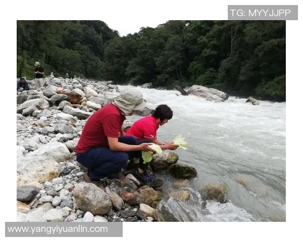 西藏足球球星风采：从草根到赛场英雄的成长历程与未来展望